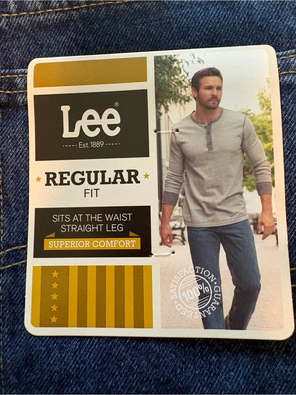Lee Men's Relaxed Fit Blue Jeans - Picture 5 of 5